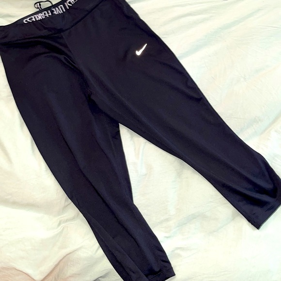 Nike running leggings - Picture 3 of 6